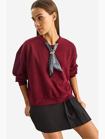 Felpa a girocollo a costine con dettaglio accessorio foulard lucci