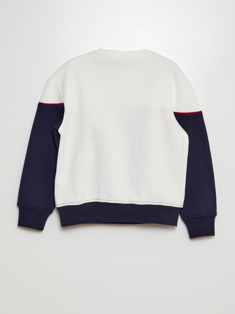 Maglia con scollo tondo su Progetto Seta