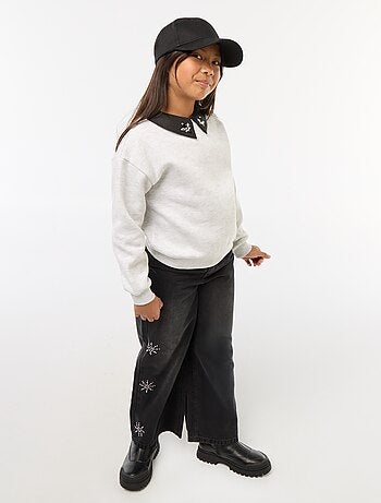 Felpa ampia con collo a strass