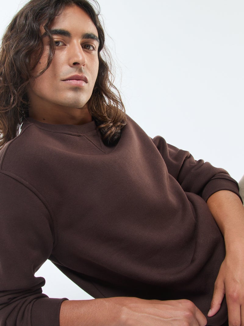 Felpa basic girocollo in felpa garzata Marrone - Kiabi