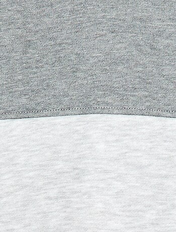 Felpa con cappuccio a canguro