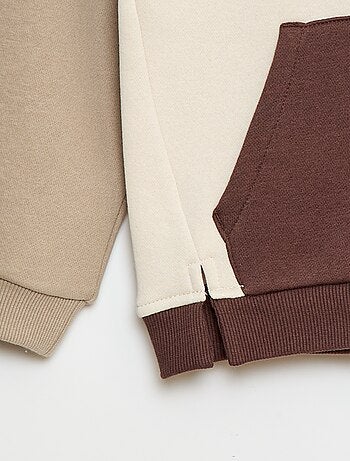 Felpa con cappuccio color block