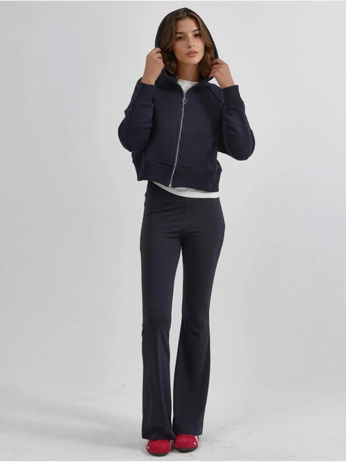 Felpa con cappuccio con zip dal taglio relaxed hiccup - Kiabi Felpa con cappuccio con zip dal taglio relaxed hiccup - Kiabi
