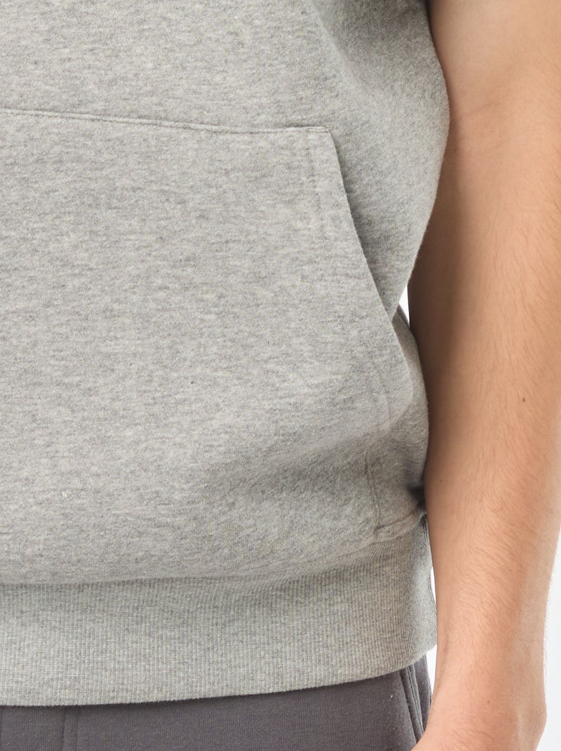 Felpa con cappuccio in tessuto felpato caldo senza maniche Grigio - Kiabi