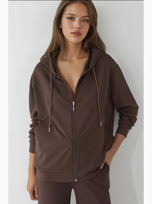 Felpa con cappuccio soft-touch con zip integrale hiccup - Kiabi Felpa con cappuccio soft-touch con zip integrale hiccup - Kiabi