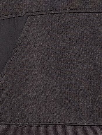 Felpa con cappuccio tinta unita con tasca a marsupio