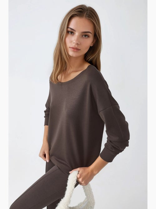 Felpa con collo asimmetrico e vestibilità relaxed busem - Kiabi Felpa con collo asimmetrico e vestibilità relaxed busem - Kiabi
