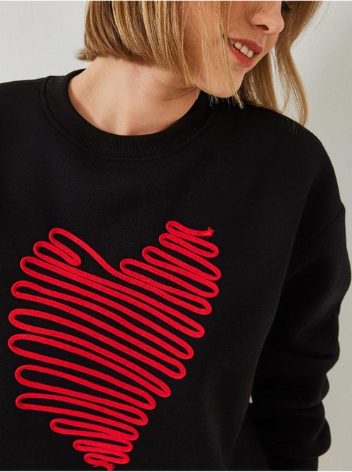Felpa con ricamo a cuore lucci - Kiabi