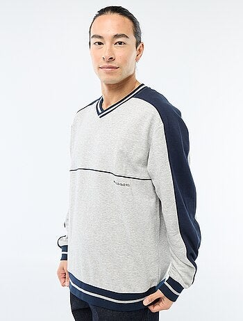 Felpa con scollo a V in french terry