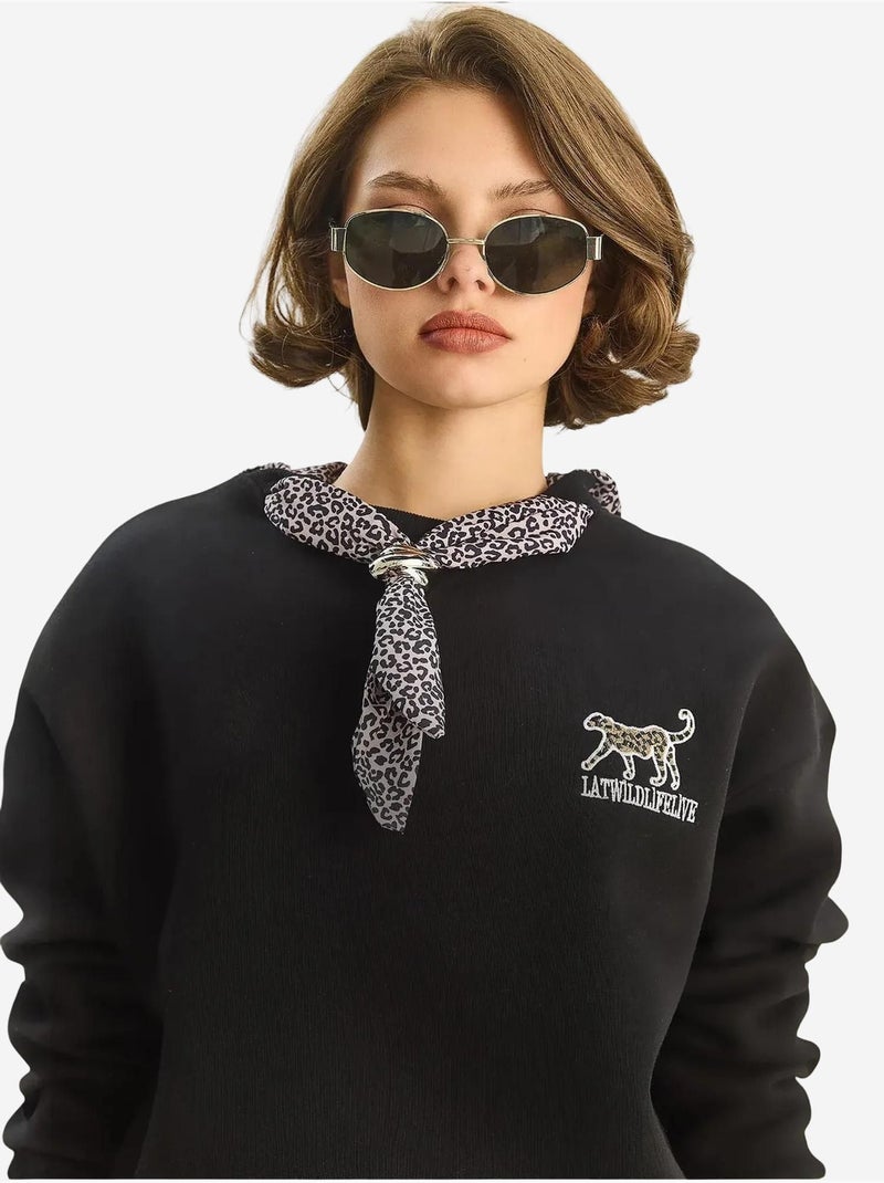 Felpa girocollo con accessorio stampato lucci Nero - Kiabi