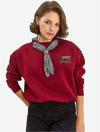 Felpa girocollo con accessorio stampato lucci