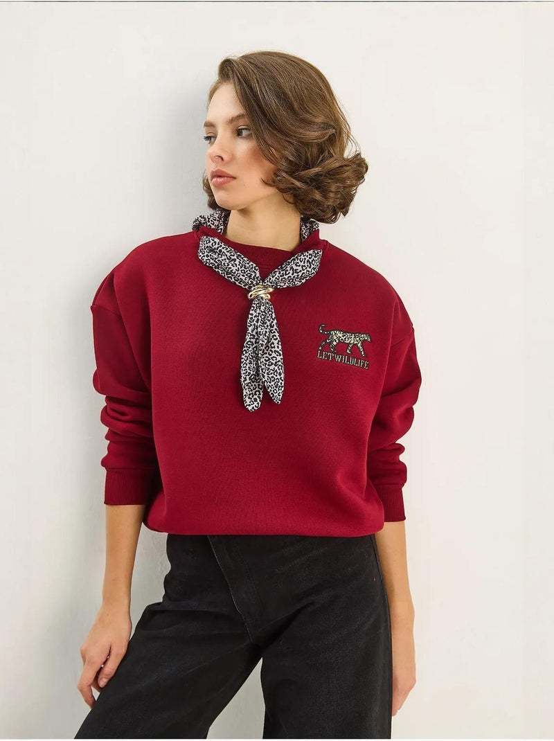Felpa girocollo con accessorio stampato lucci Rosso bordeaux - Kiabi