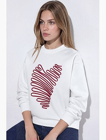 Felpa girocollo ricamata con cuore hiccup