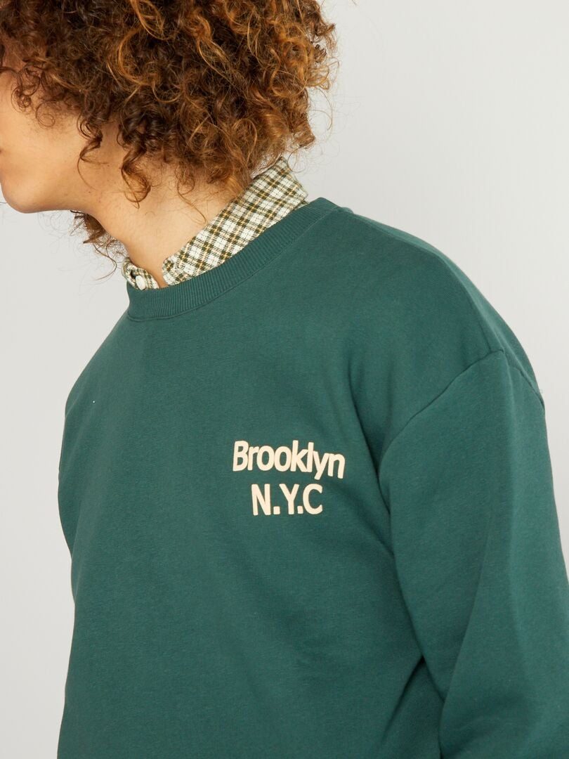 Felpa in tessuto felpato 'Brooklyn New York' VERDE - Kiabi