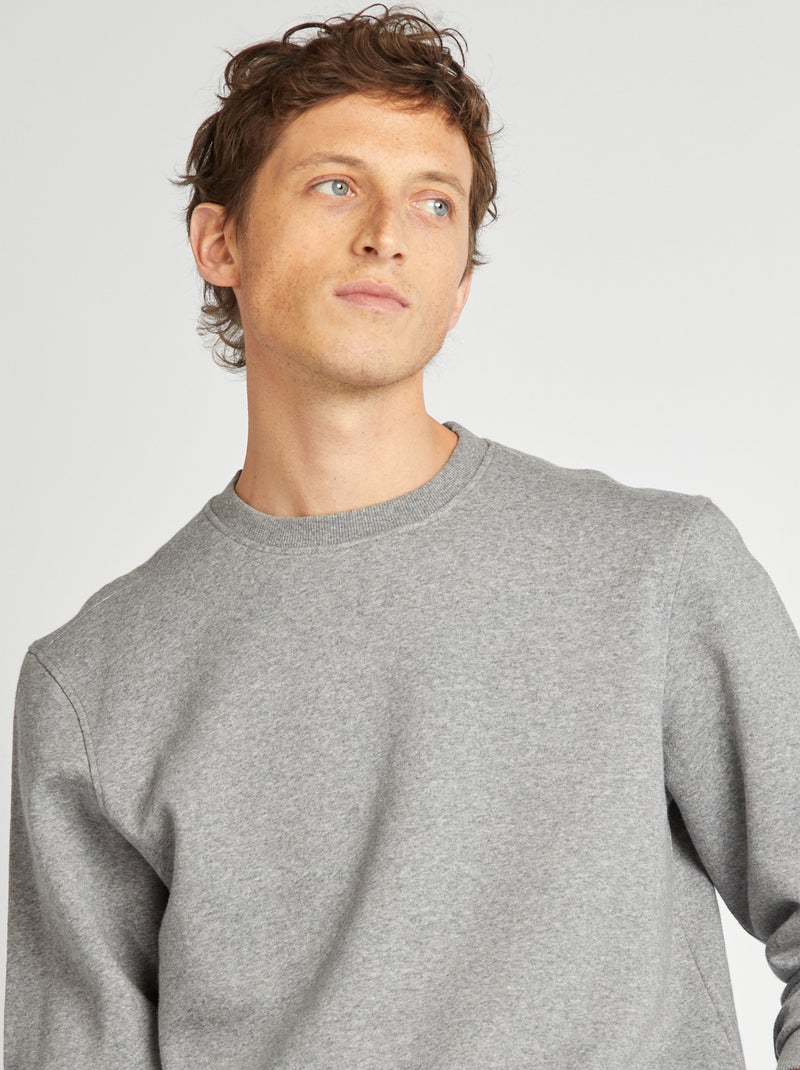 Felpa in tessuto felpato tinta unita con scollo tondo GRIGIO - Kiabi