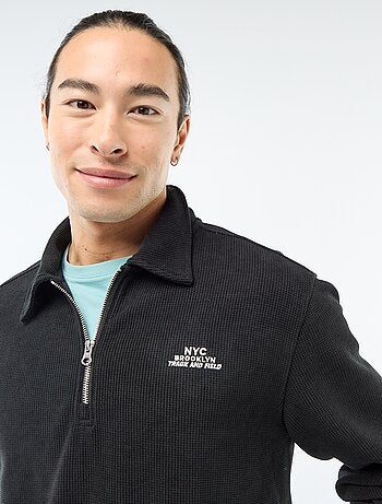 Felpa in tessuto goffrato