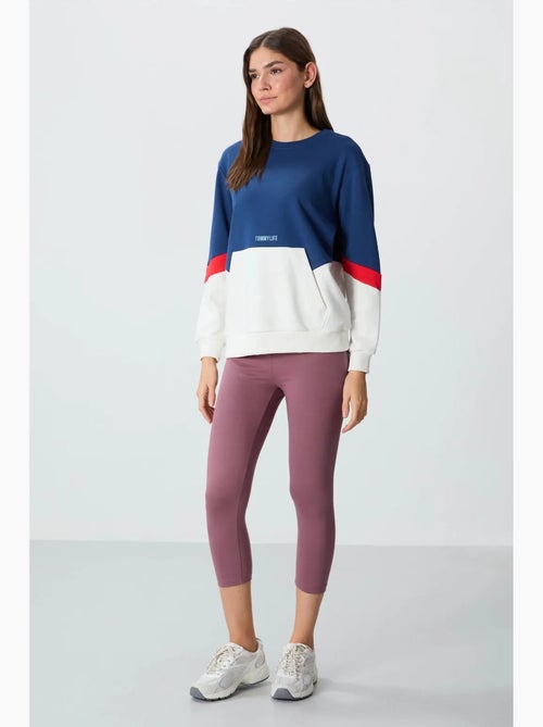 Felpa oversize color block con girocollo tommy - Kiabi Felpa oversize color block con girocollo tommy - Kiabi