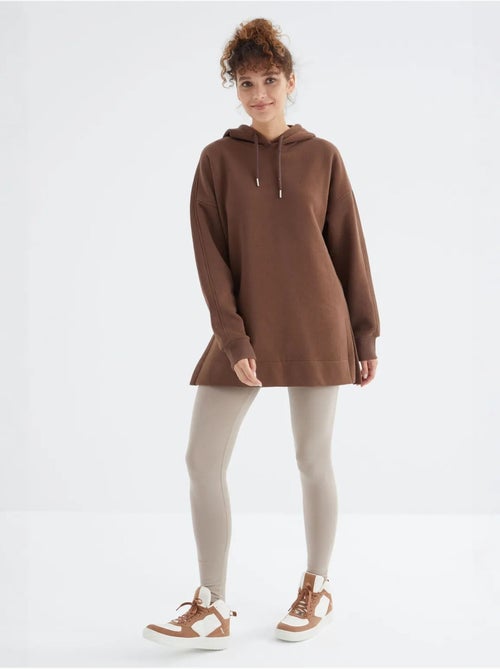 Felpa oversize con cappuccio e tasca tommy - Kiabi Felpa oversize con cappuccio e tasca tommy - Kiabi