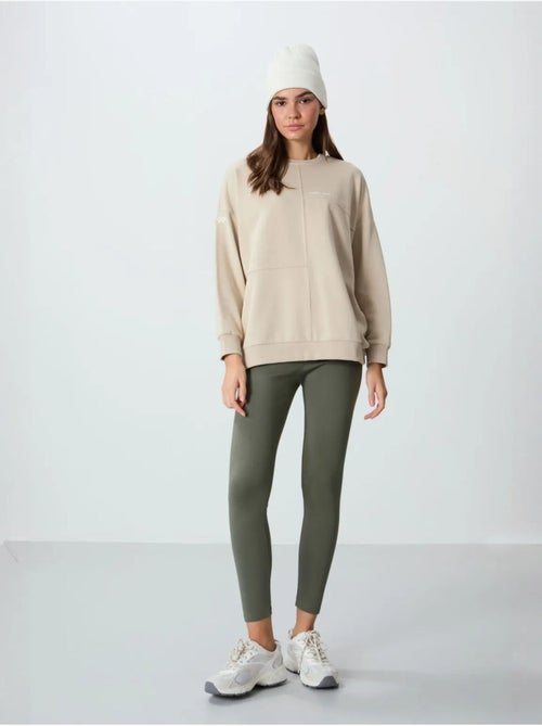 Felpa oversize con girocollo tommy - Kiabi Felpa oversize con girocollo tommy - Kiabi