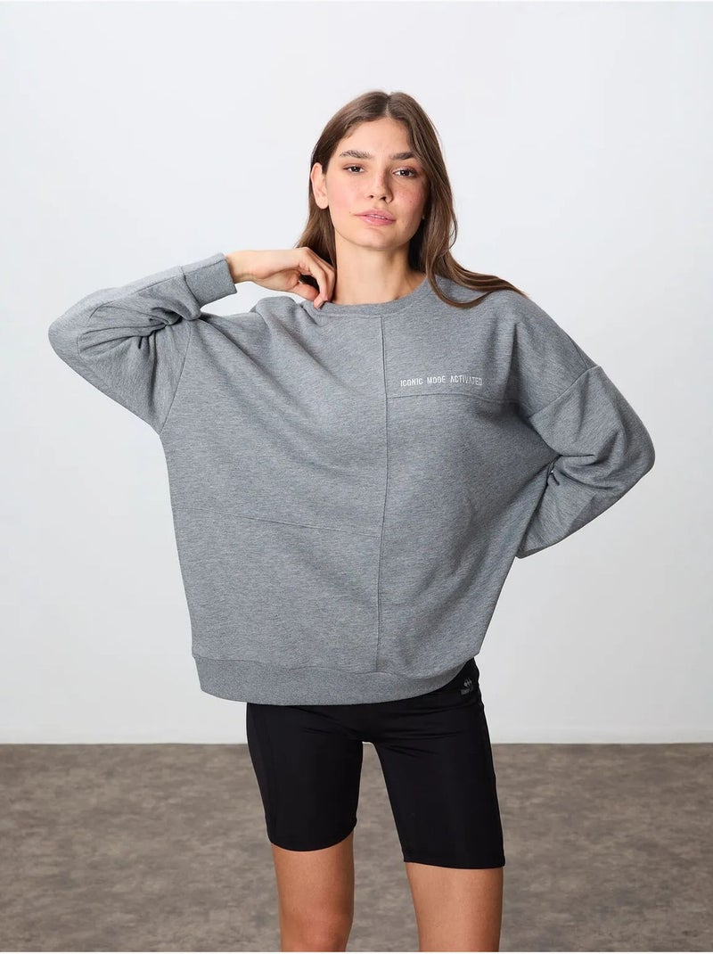 Felpa oversize con girocollo tommy Grigio - Kiabi