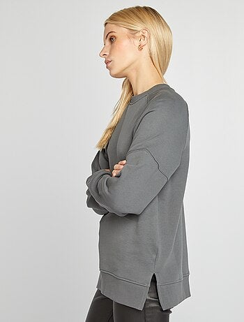 Felpa oversize con scollo tondo