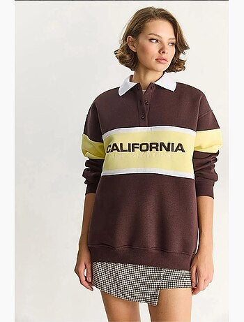 Felpa oversize con stampa e colletto polo lucci