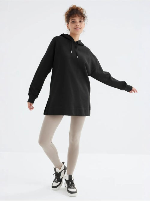 Felpa oversize con tasca tommy - Kiabi Felpa oversize con tasca tommy - Kiabi