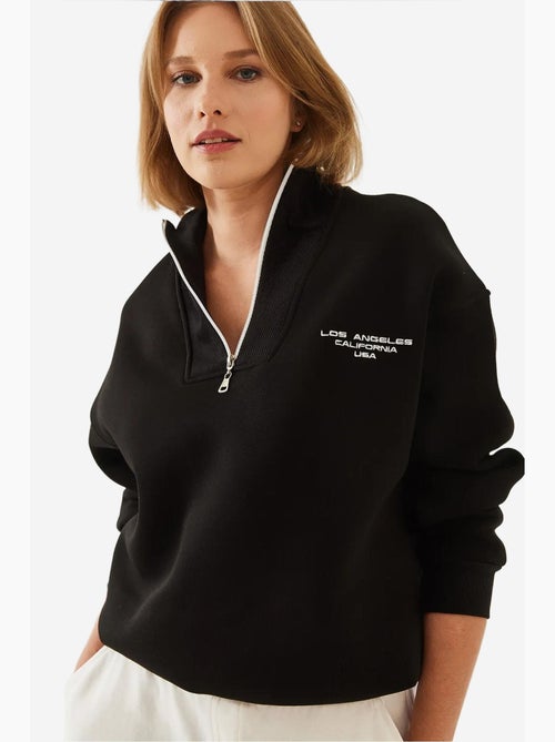 Felpa oversize spazzolata con collo alto e cerniera bianco lucci - Kiabi