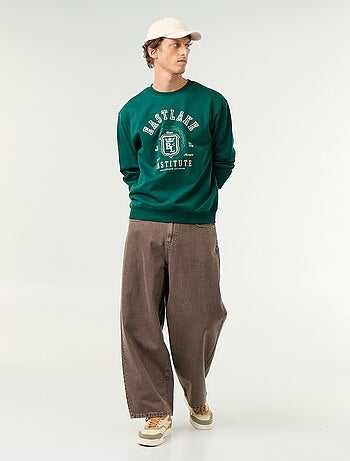 Felpa stile sportswear con scritte ricamate
