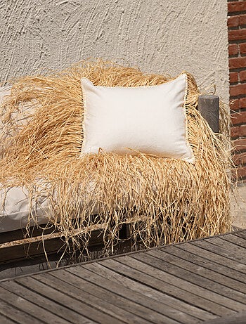 Fodera decorativa per cuscino con frange di rafia