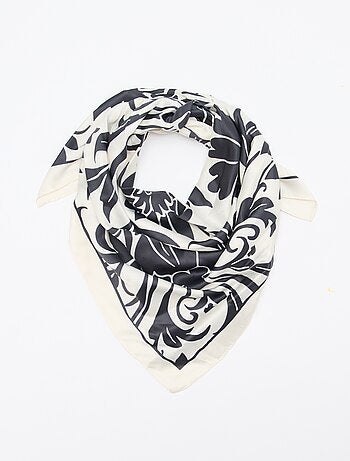 Foulard in raso fantasia (65x65 cm)