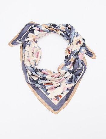 Foulard in raso fantasia (65x65 cm)