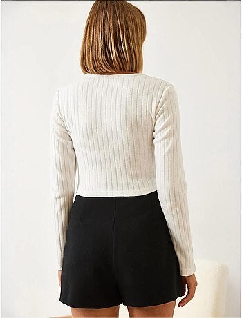 Front piped crop blouse lucci