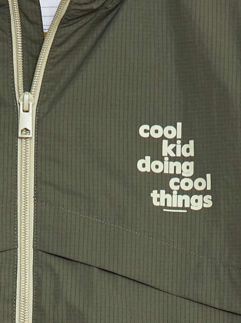 Giacca a vento idrorepellente con cappuccio Verde - Kiabi