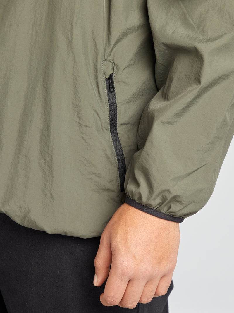 Giacca a vento tinta unita ripiegabile nel cappuccio KAKI - Kiabi