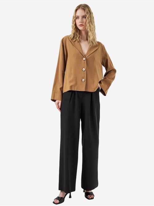 Giacca blazer oversize con chiusura a bottoni bdart - Kiabi Giacca blazer oversize con chiusura a bottoni bdart - Kiabi