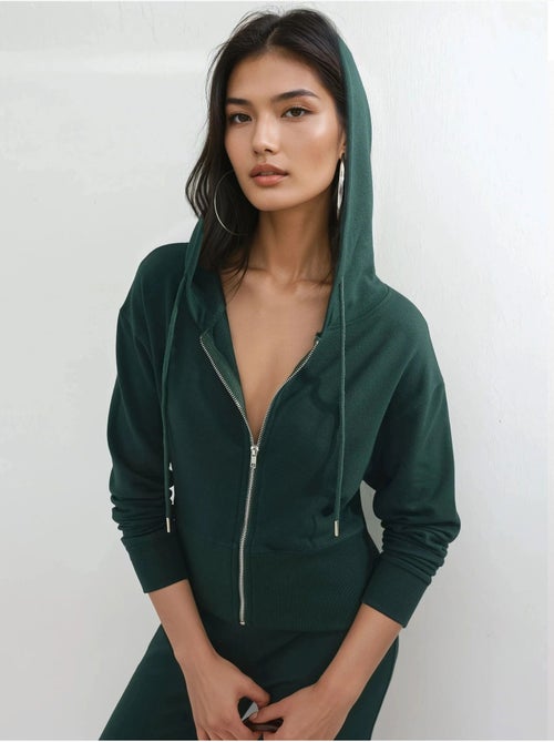 Giacca con cappuccio a maniche lunghe con zip busem - Kiabi Giacca con cappuccio a maniche lunghe con zip busem - Kiabi