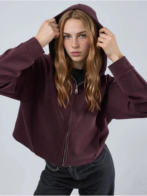 Giacca con cappuccio con zip integrale e tasche busem - Kiabi Giacca con cappuccio con zip integrale e tasche busem - Kiabi