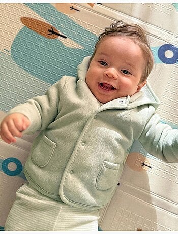 Giacca con cappuccio e fodera in peluche