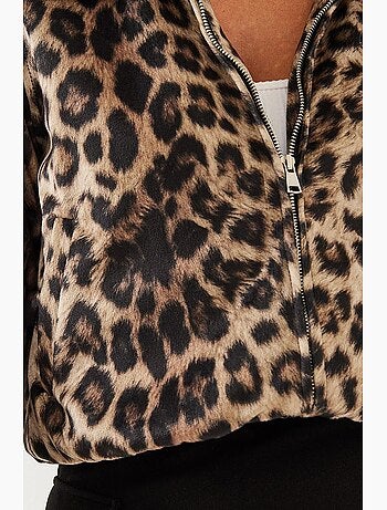 Giacca con cerniera e stampa leopardata lucci