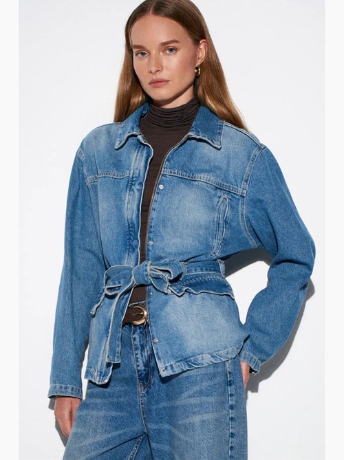 Giacca di jeans da donna con cintura dilvin - Kiabi
