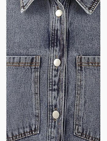 Giacca di jeans oversize con colletto a camicia e tasche bdart
