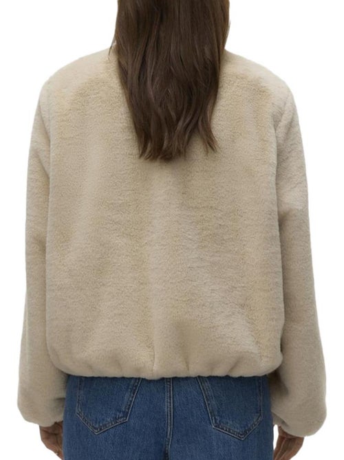 Giacca Donna Vero Moda in Pelliccia Sintetica - Kiabi Giacca Donna Vero Moda in Pelliccia Sintetica - Kiabi