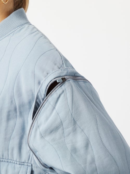 Giacca imbottita 2 in 1 con maniche staccabili - Kiabi