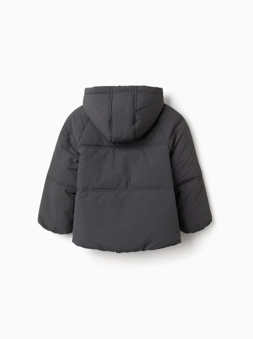 Giacca imbottita con cappuccio e fodera in pile - Kiabi Giacca imbottita con cappuccio e fodera in pile - Kiabi