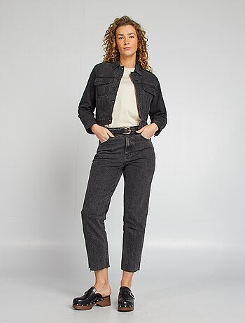Giacca in jeans con maniche lunghe e tasche con patta sul petto
