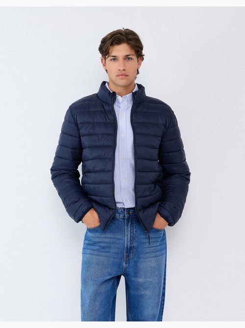 Giacca leggera trapuntata, mo fashion - Kiabi Giacca leggera trapuntata, mo fashion - Kiabi