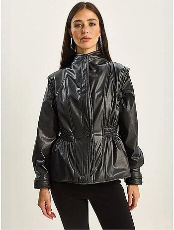 Giacca oversize in ecopelle con zip lucci