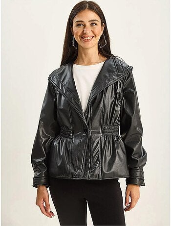 Giacca oversize in ecopelle con zip lucci