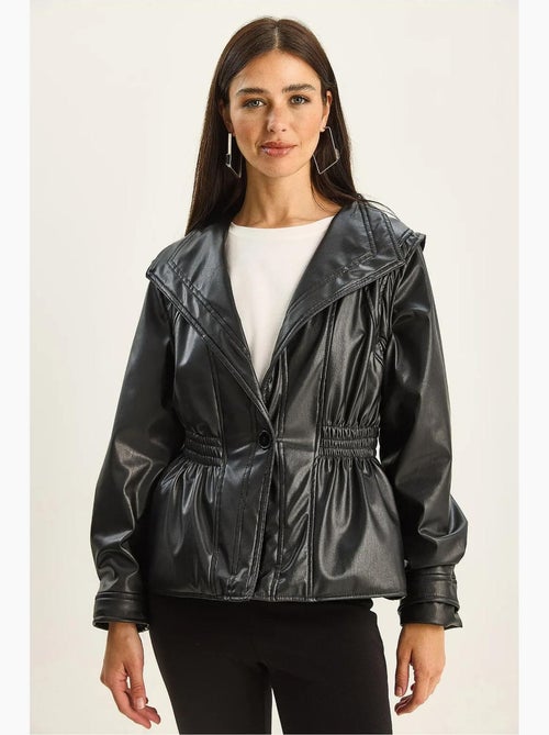 Giacca oversize in ecopelle con zip lucci - Kiabi Giacca oversize in ecopelle con zip lucci - Kiabi